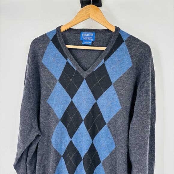 Pendleton V Neck Sweater Mens XL Gray with Blue Argyle Merino Wool Pullover - Picture 4 of 7
